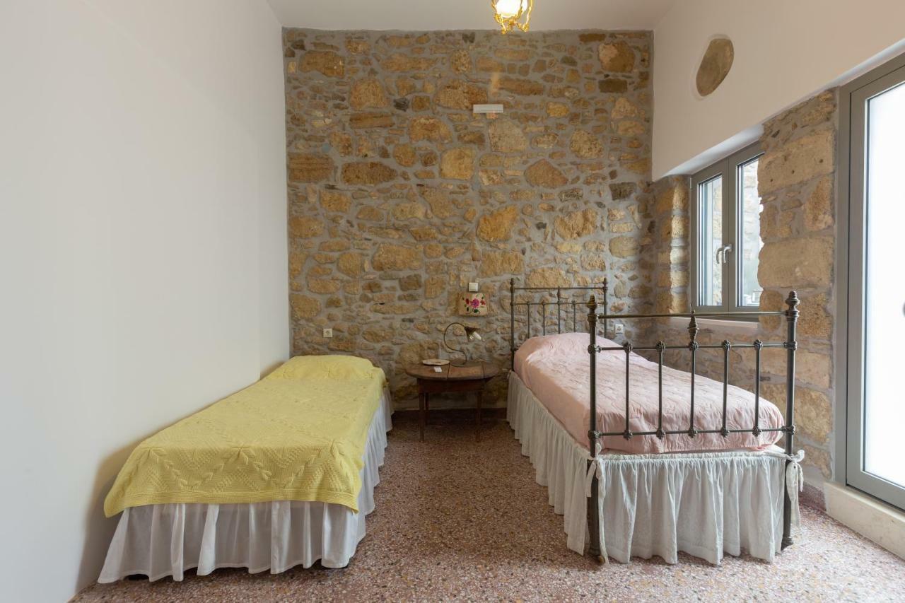 Вилла Iliopetra House Сивас Экстерьер фото