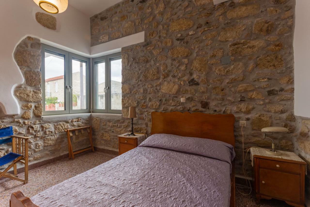 Вилла Iliopetra House Сивас Экстерьер фото