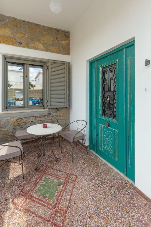 Вилла Iliopetra House Сивас Экстерьер фото