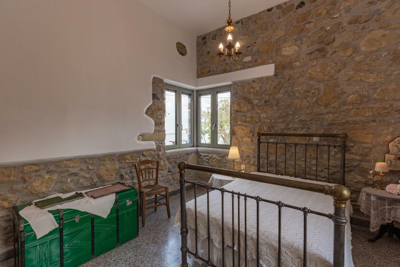 Вилла Iliopetra House Сивас Экстерьер фото